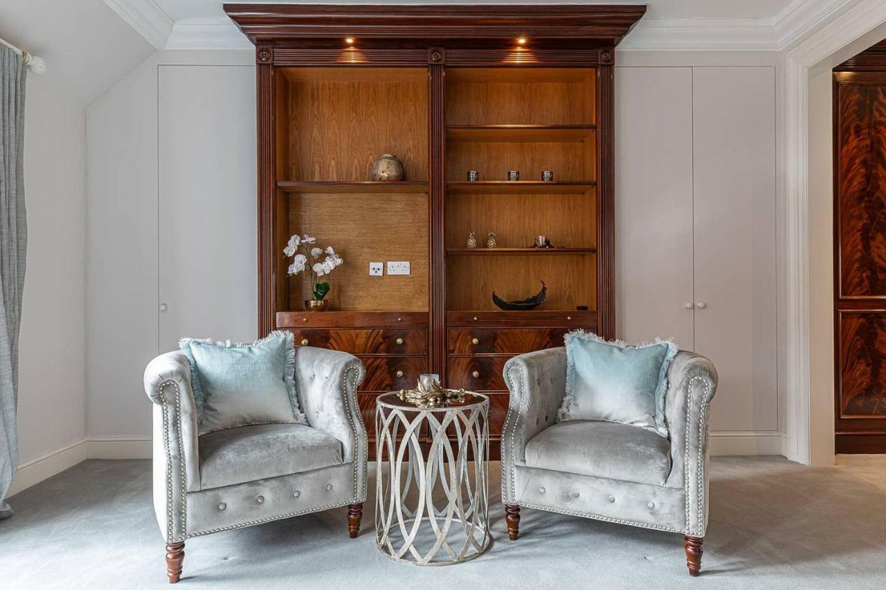 Сasa de vacaciones Joivy Stunning 6-bed House Near Harrods In Knightsbridge *